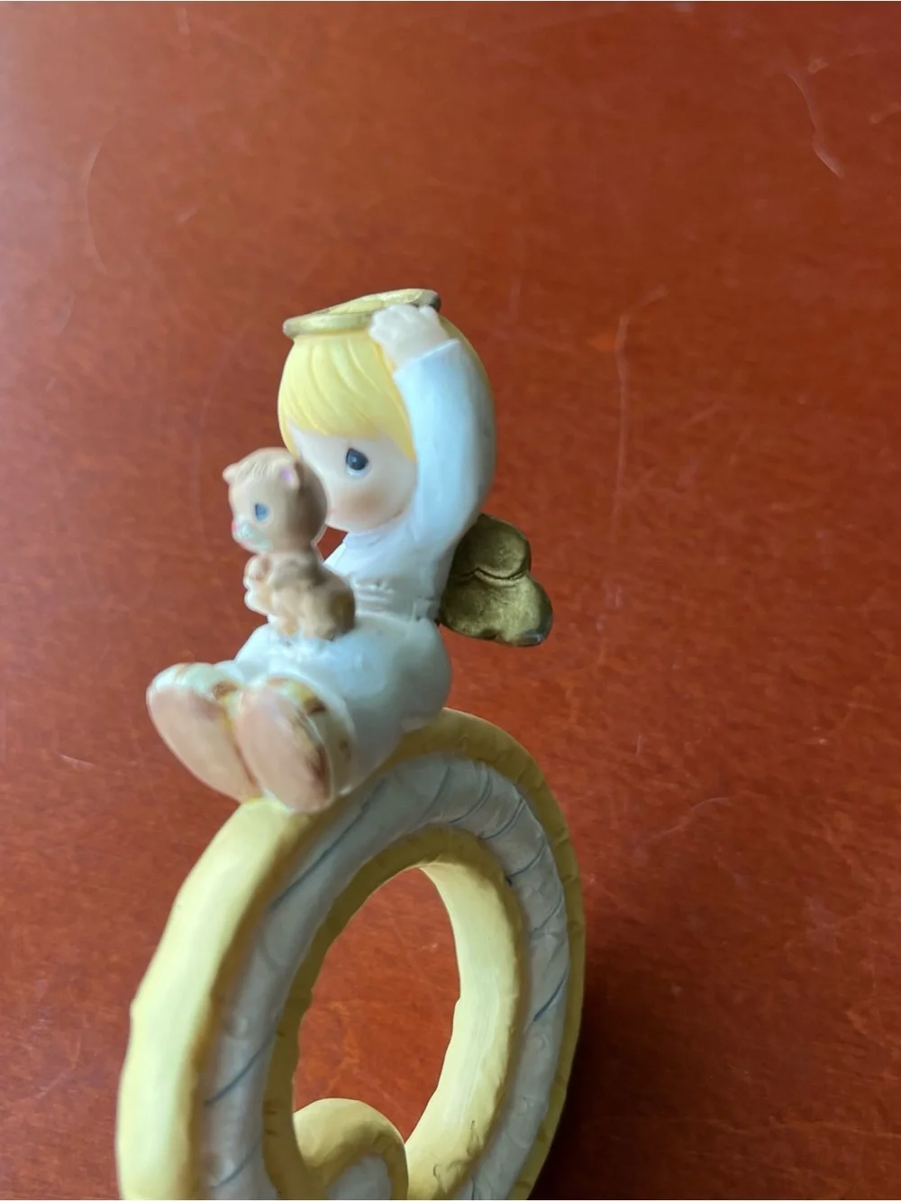 2002 Enesco Precious Moments Alphabet Figurine Letter Q “Angelic